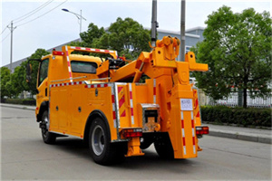 连山高速路拖车费